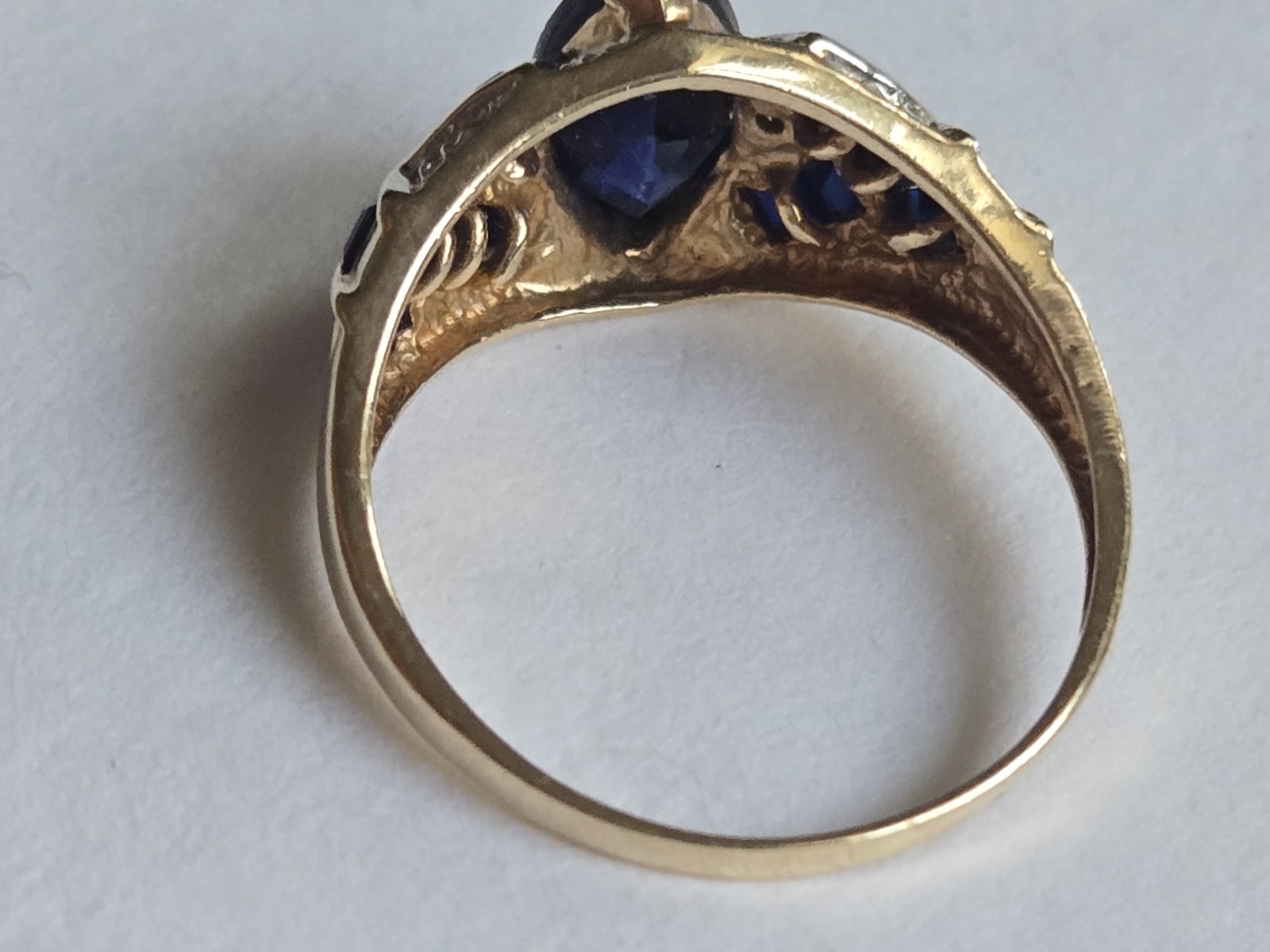 10K Solid Gold Diamond Sapphire Statement Ring-Sz… - image 7