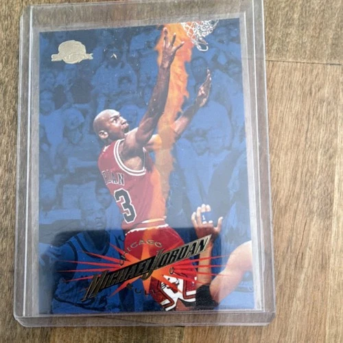 SkyBox 1995-96 Premium #15 Michael Jordan Chicago Bulls NBA Basketball Card