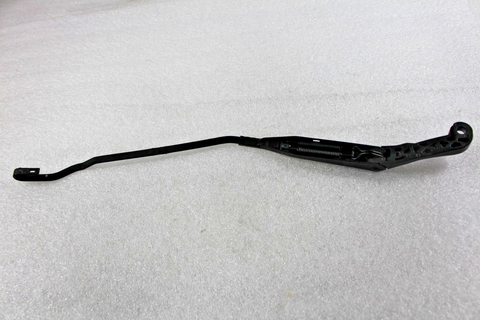 Ferrari F355 RIGHT Wiper arm P/N 64610200