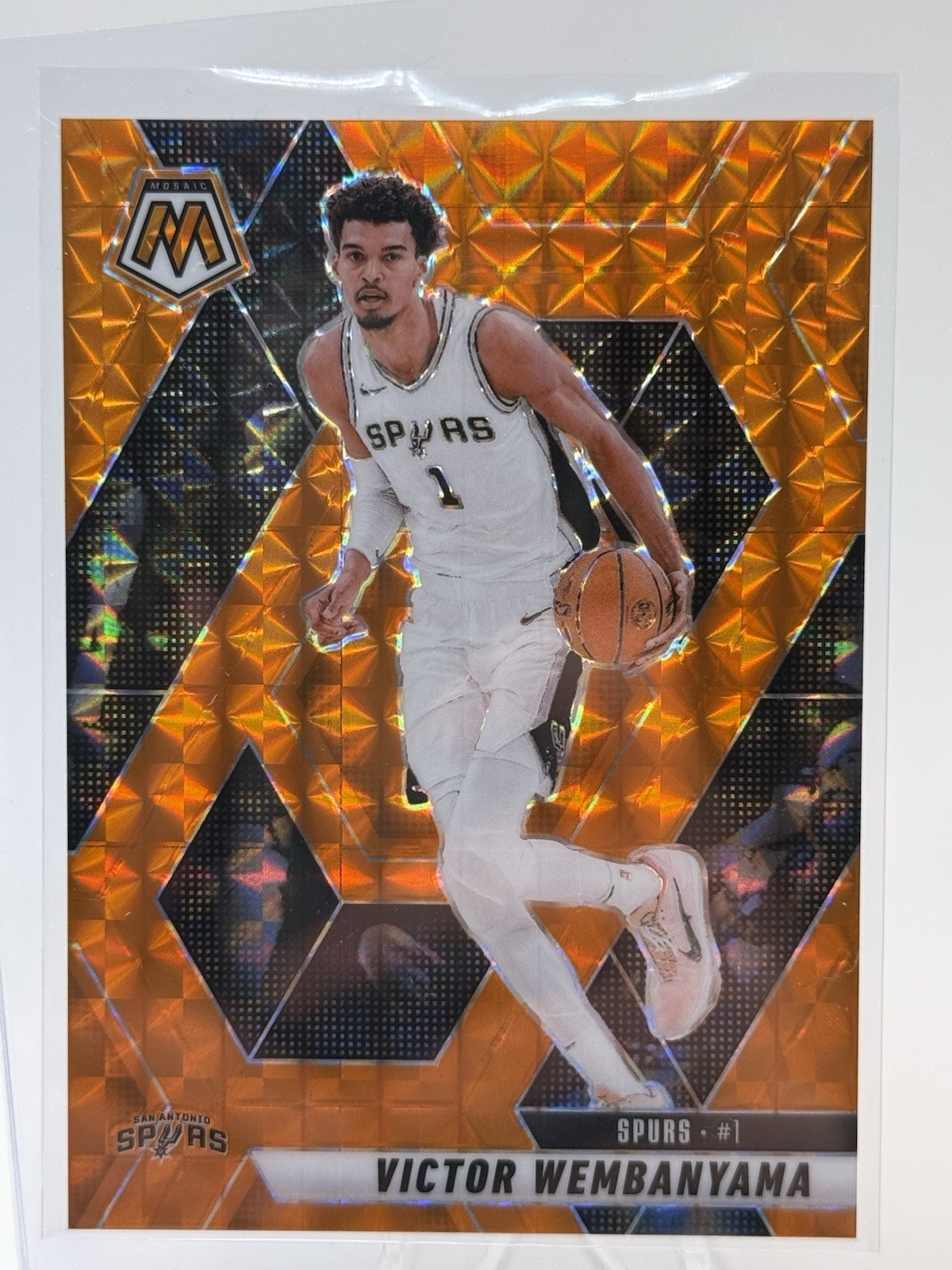 2024-25 Panini Mosaic - Victor Wembanyama #31 Orange Mosaic Prizm /249