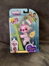 FINGERLINGS MELODY Glitter Baby Sloth NEW SEALED