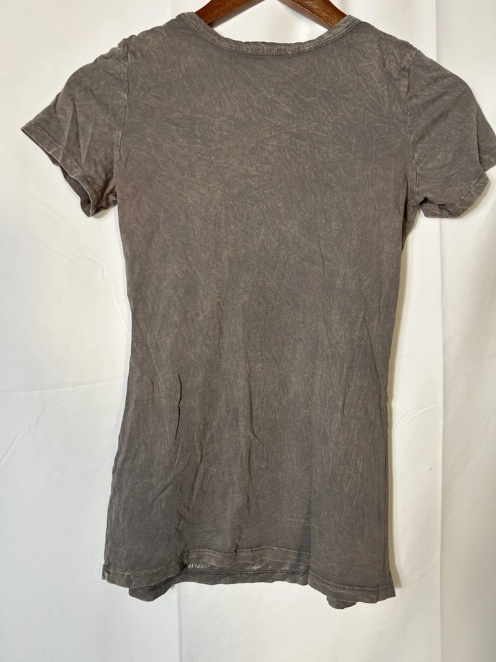 Camiseta Vintage Cotty On Gris Joya Flor De Lis Y2K Gótico Grunge Baddie Talla S Foto 2 de 4