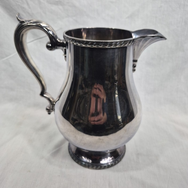 Wallace Melford M601 EPWM Silver-Plated Pitcher Silverplate Pattern Collectible