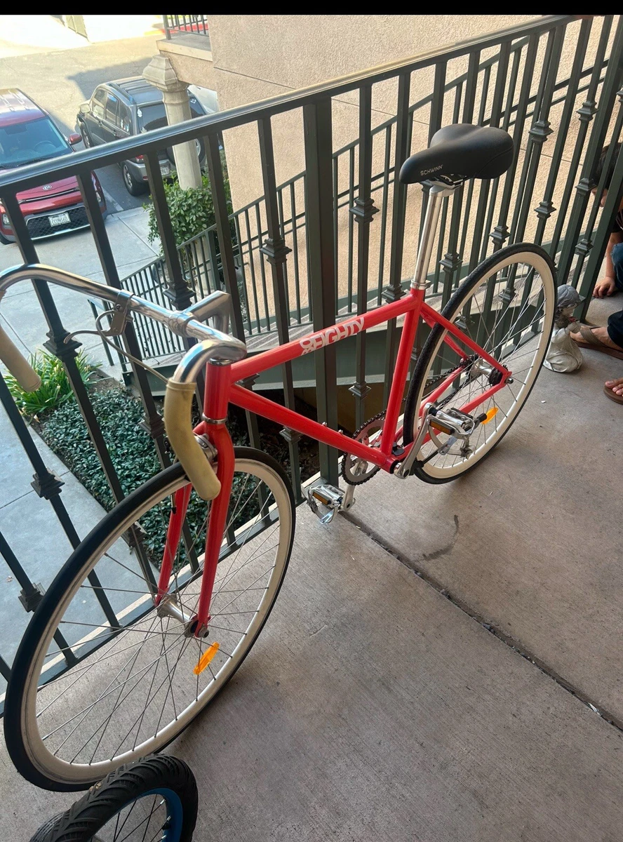 Schwinn Mens Vintage Bike Bicycle Black Typhoon 26? 1960s? AS-IS – Pocatello Market