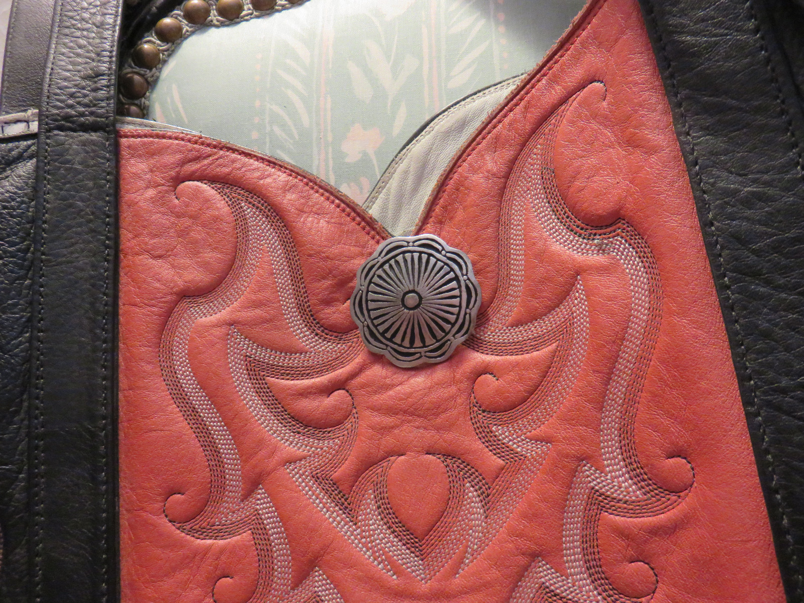 Picture 5 of 12
