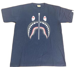 supreme shark tee