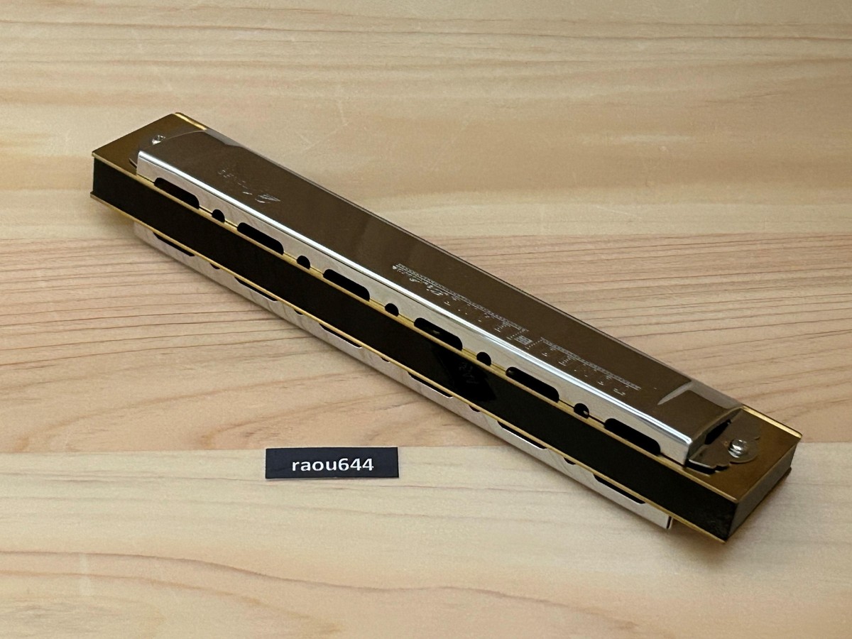 TOMBO No.1521 D Key TOMBO BAND DELUXE Tremolo Harmonica 21