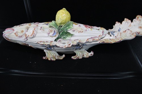 Rare Find Vintage Italian Fish Shaped Hand Painted Ceramic Soup Tureen & Platter - Picture 15 of 16