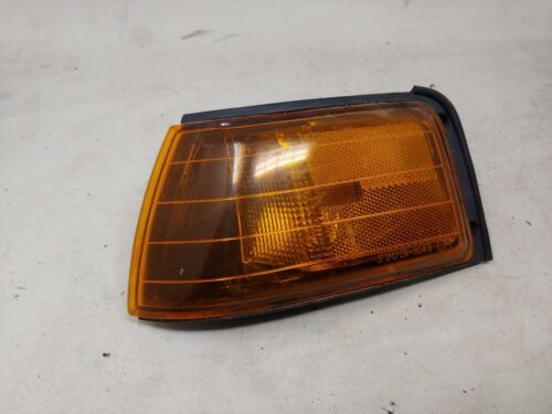1992 93 94 Mazda Protege Front Left Driver Side Turn Signal Light Lamp OEM