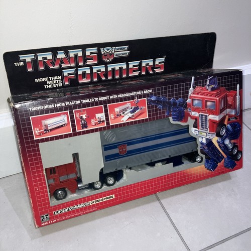 Transformers G1 Optimus Prime T4 Takara Autobot 1984 Hasbro de colección con caja