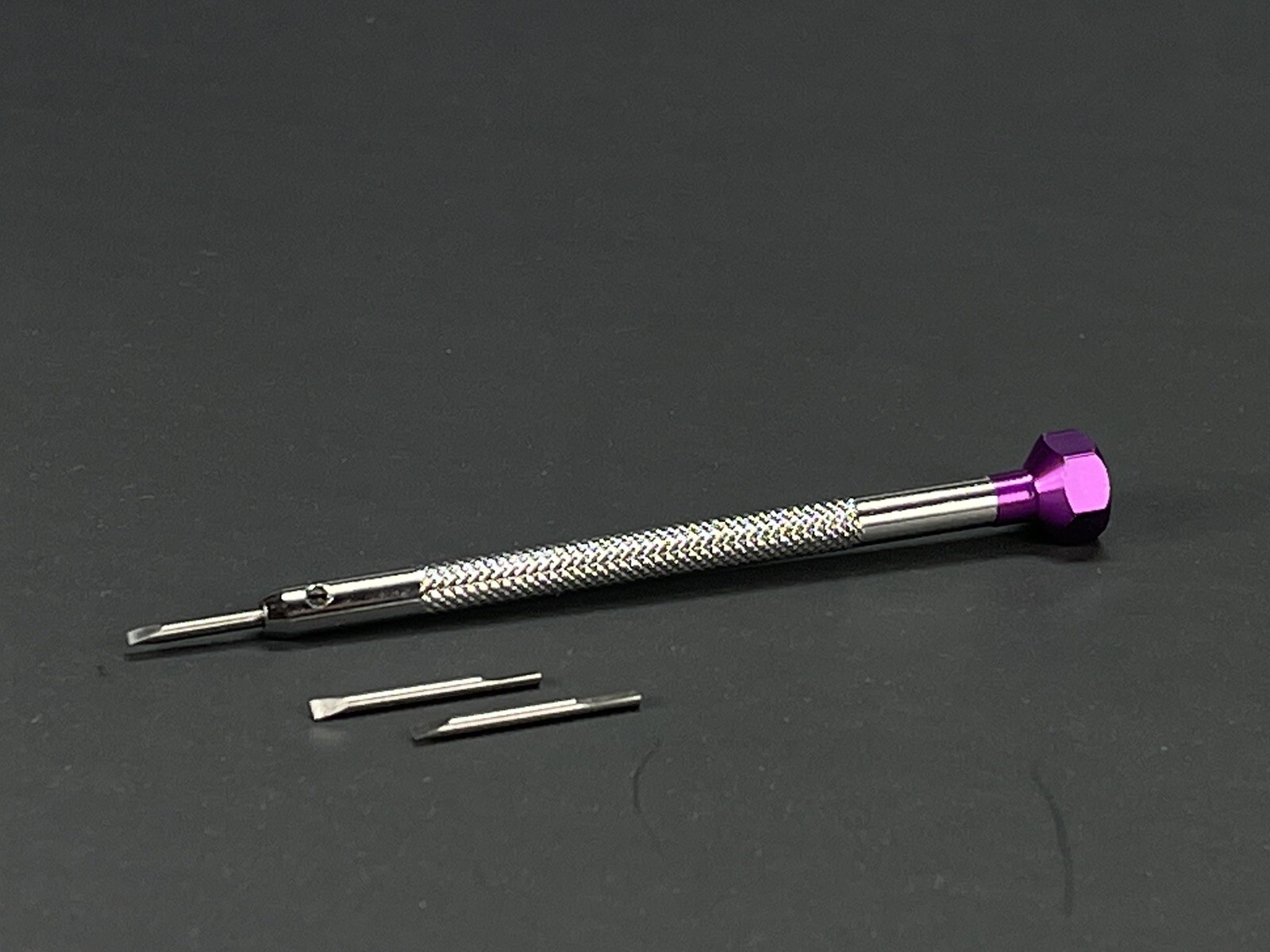 SCREW DRIVER FOR PANERAI PAM 44MM, 47MM GMT WATCH STRAP RUBBER BAND 1