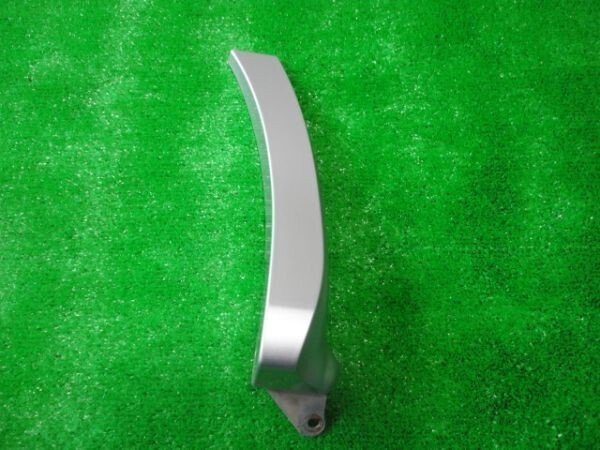 TOYOTA VOXY ZRR70 Genuine Quarter panel mudguard Rear Right 76907