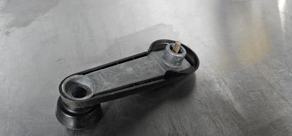 Manijas de bobinadora de ventana manual BMW E12 M535i 528i 520i originales BMW Foto 3 de 3