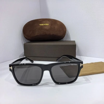 Tom Ford new black square sunglasses with box and cleaning cloth FT1205 01A - Image 1 of 4
