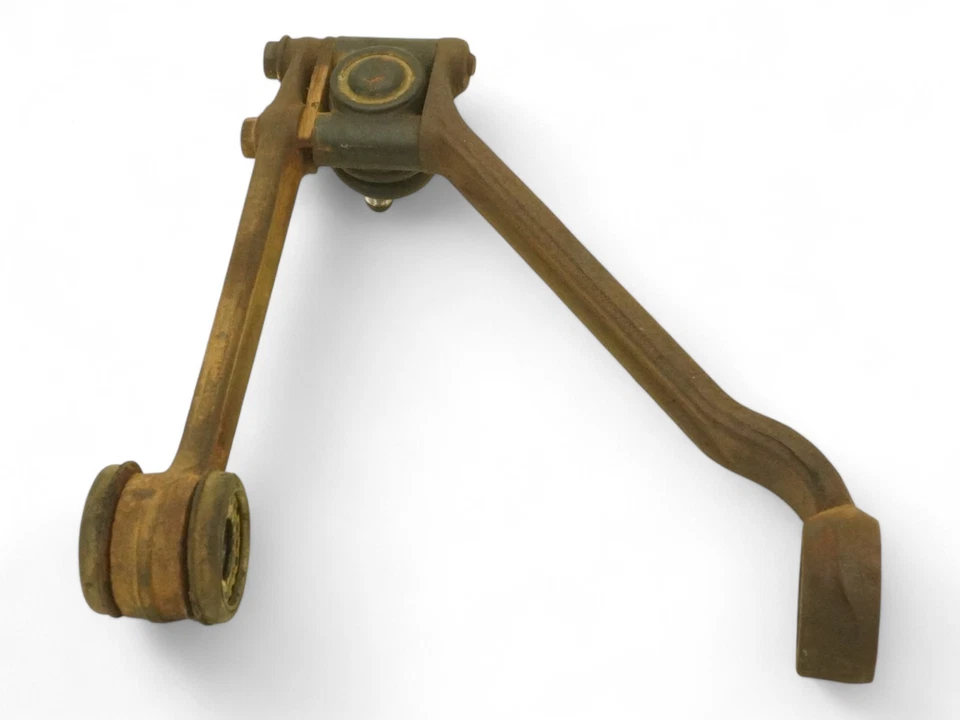 1988 - 1989 JAGUAR XJ6 VANDEN PLAS XJ40 CONTROL ARM UPPER FRONT RIGHT SIDE OEM - Image 4 of 4