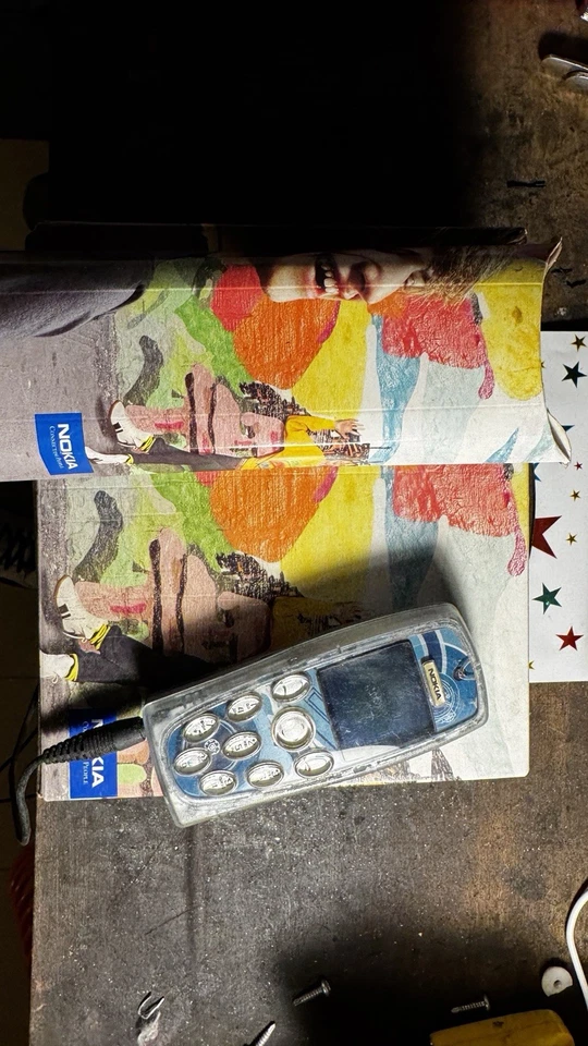 Nokia 3200 Completo di Accessori Marchiato Tim Con Scatola Originale scocca rem. - Immagine 4 di 4