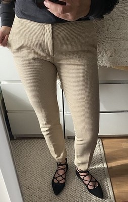 ZARA BASIC BUNDFALTEN / ANZUG HOSE BEIGE MIT SCHWARZEN PUNKTEN GR. 36