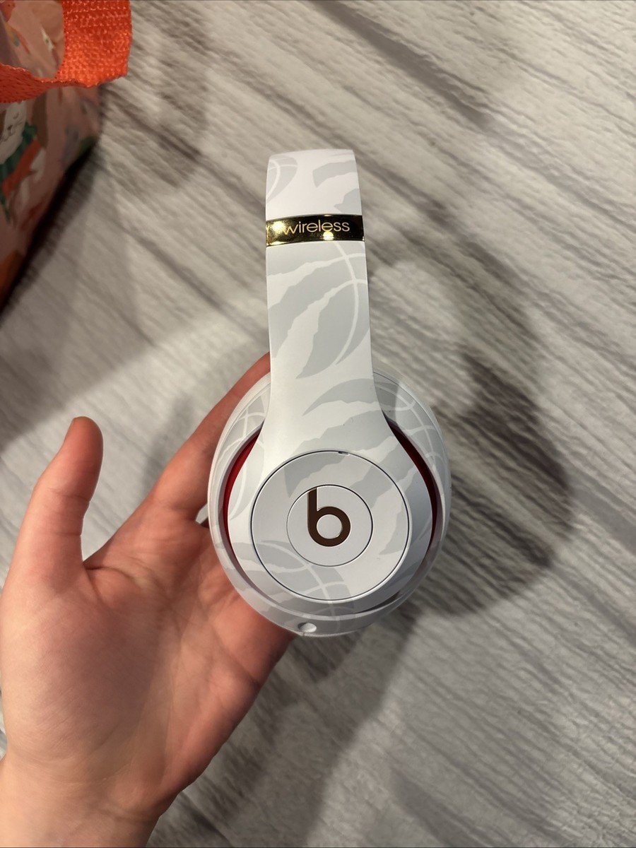新品 Beats by Dr.Dre Studio3 Wireless ホワイト Beats by Dr. Dre Studio3 Wireless Over Ear Headphones White