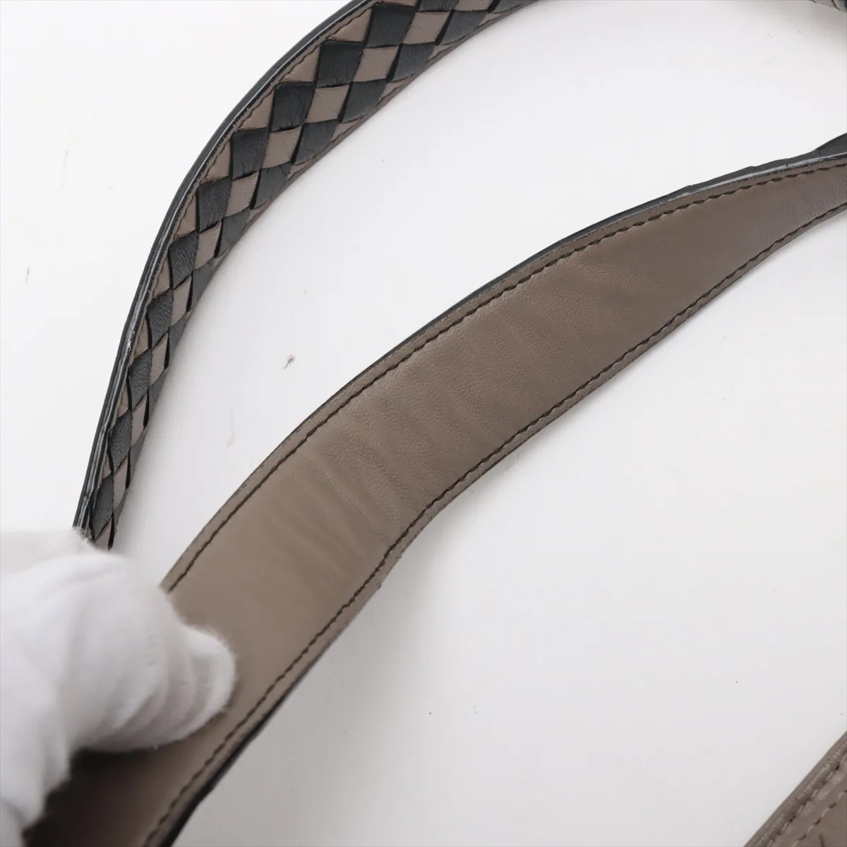 Bottega Veneta Intrecciato Leather Chain Tote Bag gray x black thumbnail 16