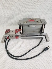 Vintage Serr-Edge Easisharp Electric Scissors Blade Sharpener Grinder Model SK88