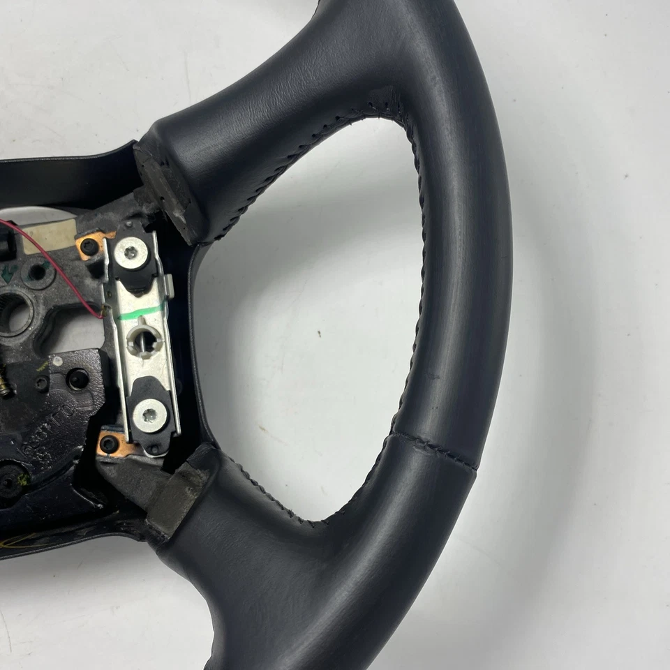 1999-02 Chevrolet Chevy GM Truck Silverado Suburban Leather Steering Wheel - Image 2 of 4