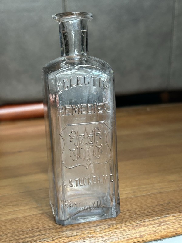Clear Glass Eclectic Remedies Medicine Bottle H.A. Tucker M.D. Brooklyn N.Y.