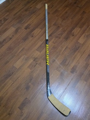 Bauer supreme hockey stick 