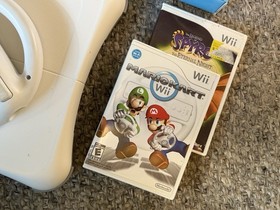 Nintendo Wii Console White Complete In Box with Extras + Games Vintage!