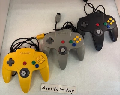Lot de 3 manettes officielles Nintendo 64 NUS-005 testées et fonctionnelles J... - Photo 1/4