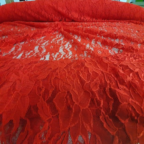 Lace fabric sold by the meter flowers pattern red €4.99 trendy fabric soft lace fabric - Picture 4 of 4