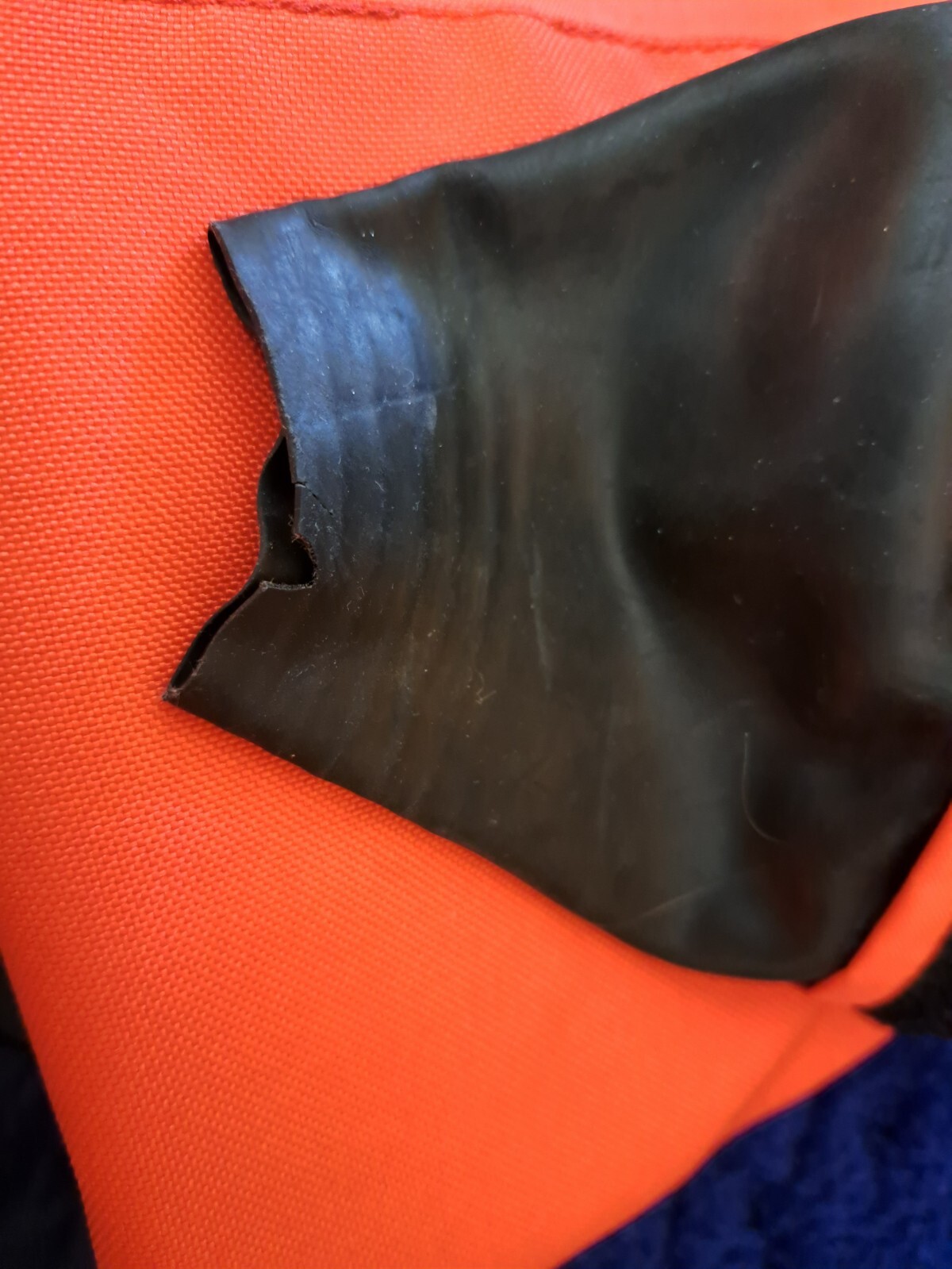 Gul Drysuit Junior Large (Adult Small) Lightly Used, tear in neck