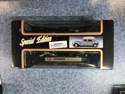 Maisto Special Edition 1952 Citroen 15CV 6 Cyl Diecast Model Car