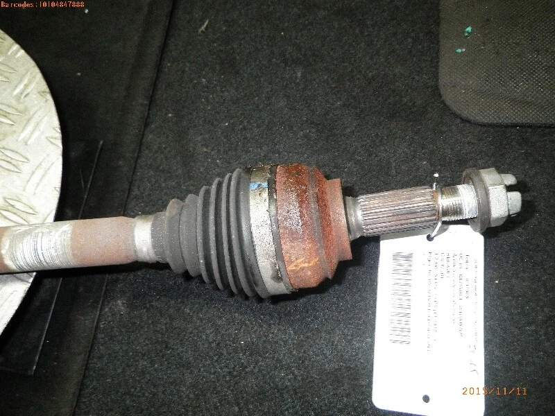 Antriebswelle rechts vorne RENAULT Clio IV (R) 15705 km 4847888 2014-04-24 - Bild 2 von 4