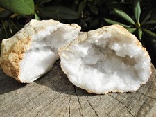 Crystal Quartz Cave-Where Devas (Earth Sprits) Go To Play-Connect to the Earth