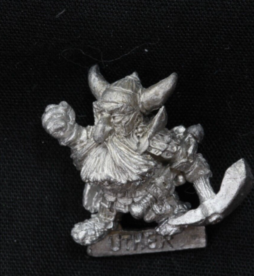 Figurine Warhammer Nain – Lord Legend Uther Miner – Pioche – Occasion