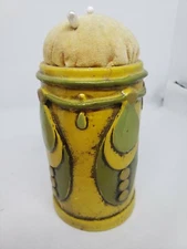 Vintage 1960’s GROOVY Green / Yellow Pin Cushion 