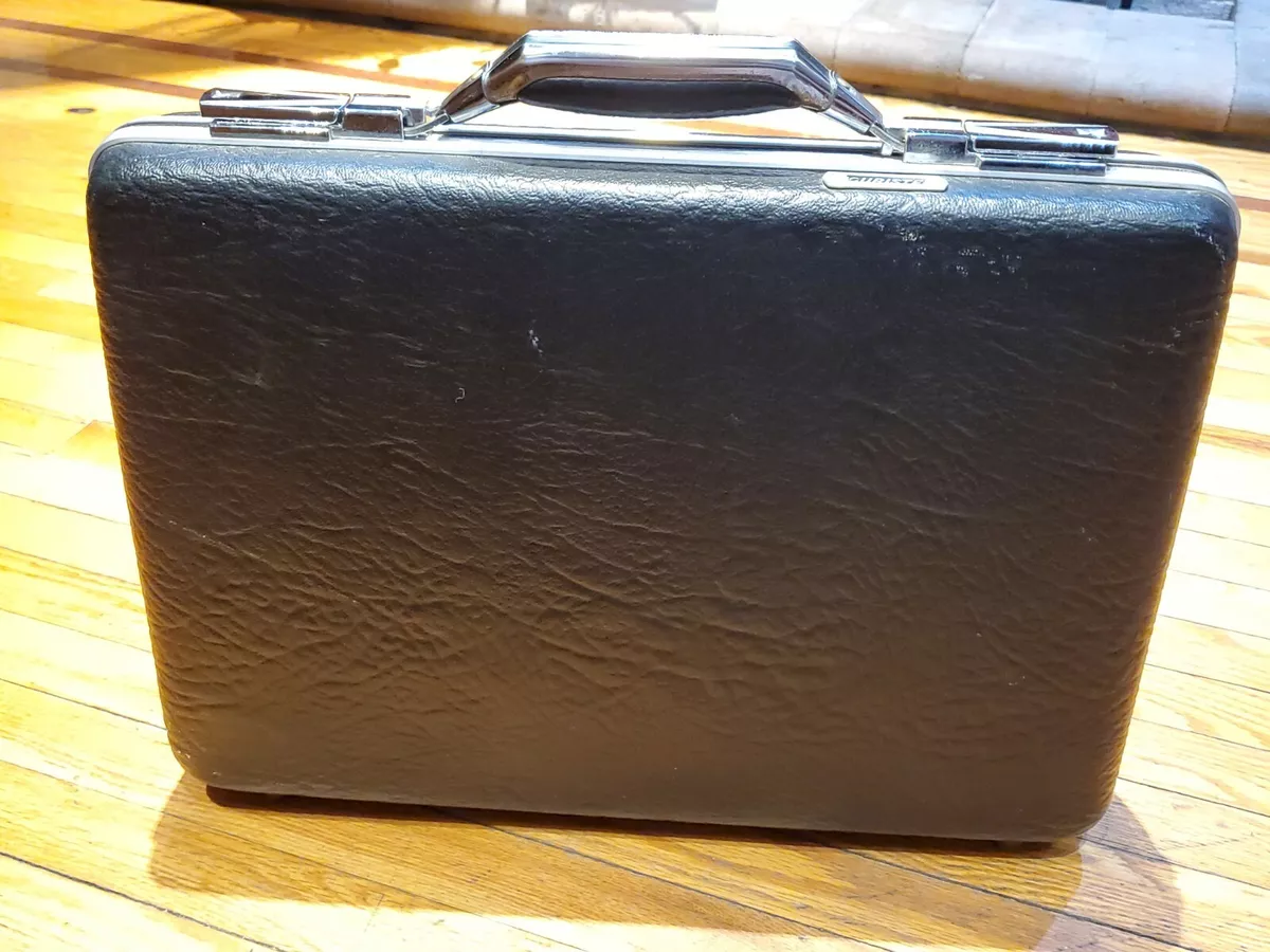 American tourister sales attache