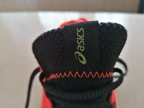 Zapatillas trail hombre Asics gel trabuco 10.Talla 45 - Imagen 7 de 8