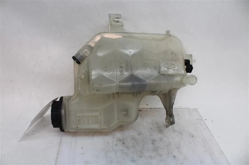 RADIATOR OVERFLOW Land Rover LR3 LR4 Range Rover Sport 2005 05 06 07 08 1149871 Foto 2 de 4