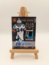 Panini Crown Royale 2010 DeAngelo Williams Auto Glove /10 THE ZONE