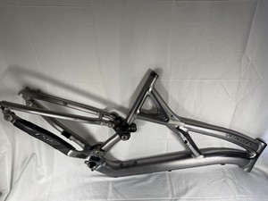 Cadre VTT Specialized Enduro Expert 26" Bleu - Taille Large - Suspension Intégrale