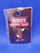 Hershey's Chocolate World Pin Reese's Peanut Butter Cups New on Card