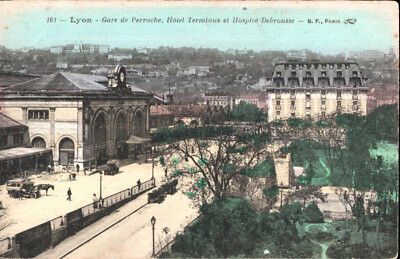 Lyon - Gare de Perrache, Hotel Terminus et Hospice Debrousse  