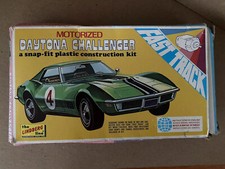 1975 Motorized Daytona Challenger The Lin berg Line W/ Box 1970  s Battery