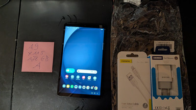 Samsung Galaxy Tab A9 X115 | 8.7'' 4G graphite Neuwertig ohne Folie