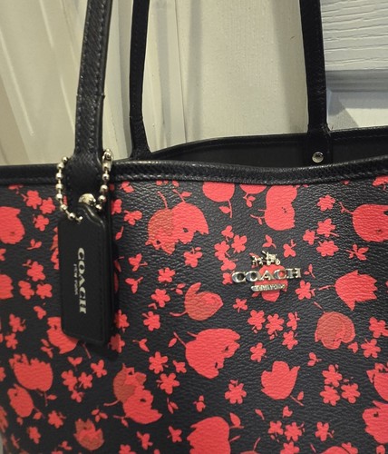 Coach Prairie Calico Reversable Limited Tote Bag With Wallet MSRP $400 - Picture 4 of 17