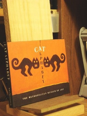 Cat Alphabet - Hardcover By The Metropolitan Museum of Art -New York - VERY GOOD