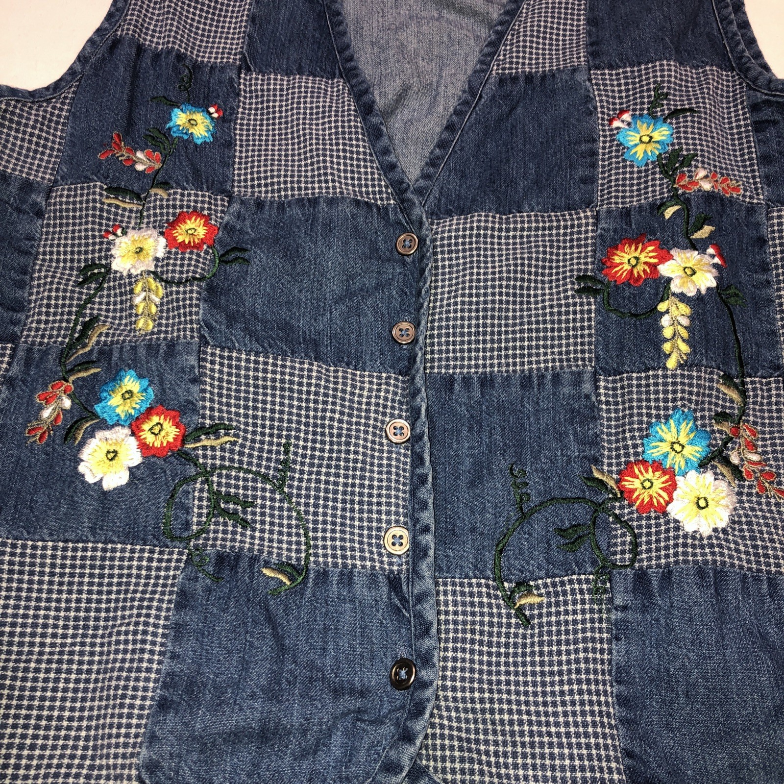 Vintage Two Twenty Denim Patchwork Embroidered Ve… - image 2