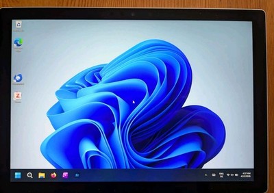 Microsoft Surface Pro 7 12.3 Zoll i7 16GB RAM 256GB SSD - Zustand gut ohne OVP