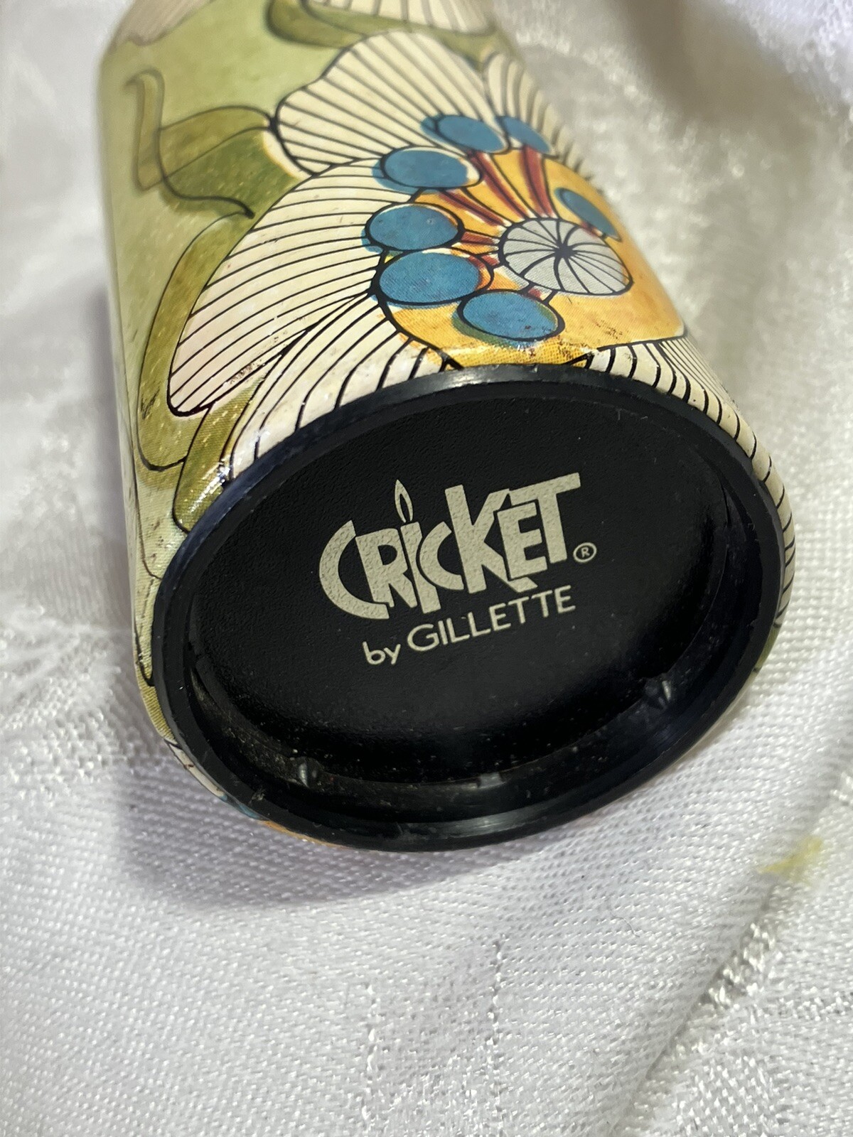 vintage cricket disposable lighter flower case
